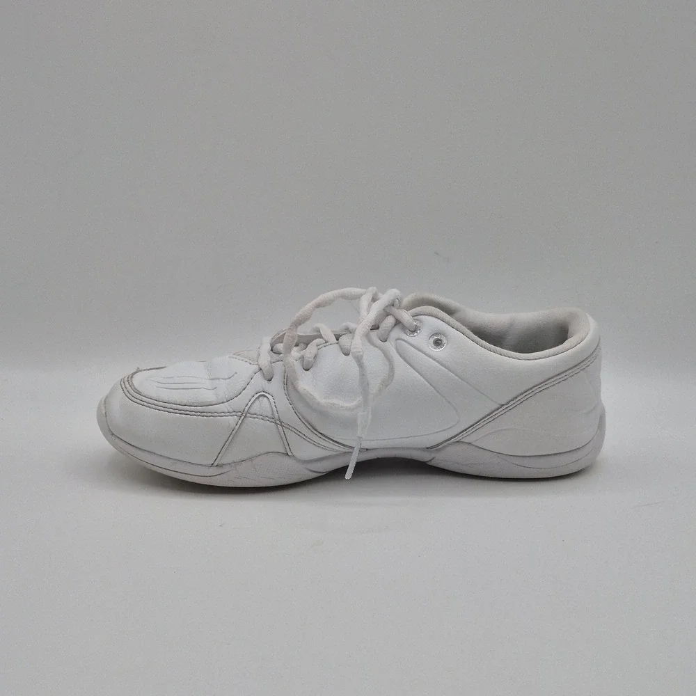 Varsity Huddle Shoes Womens Size 7.5 White Cheerleading Athletic Sneakers 107554